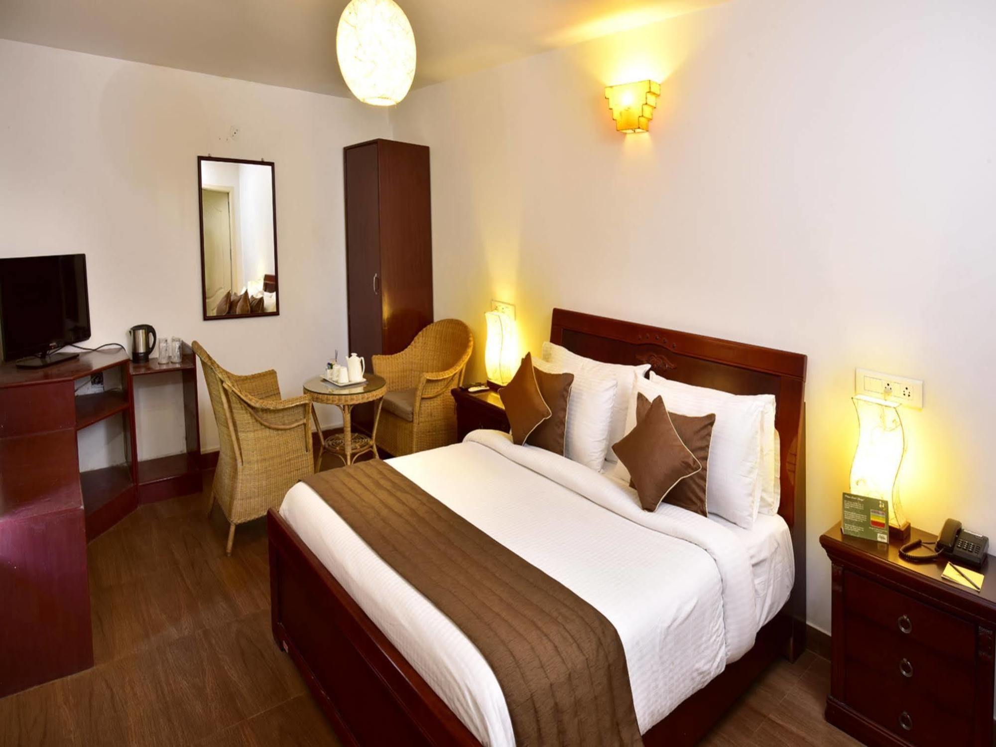 Hotel Bison Woods Yercaud Exterior foto